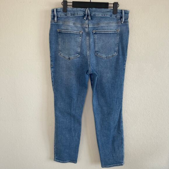Good American Good Legs Cropped Denim Jeans GLCI731T in Indigo 013 - Size 14/32 - Picture 3 of 5
